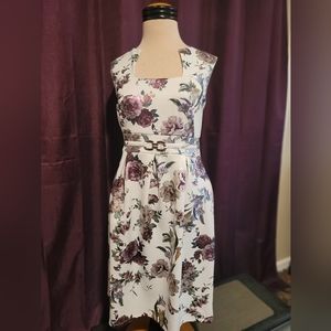 Sleeveless dress